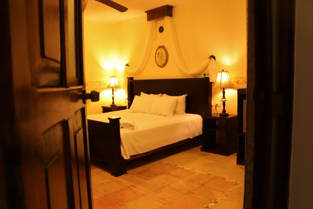 Casa Marlene Hotel Valladolid  Buitenkant foto